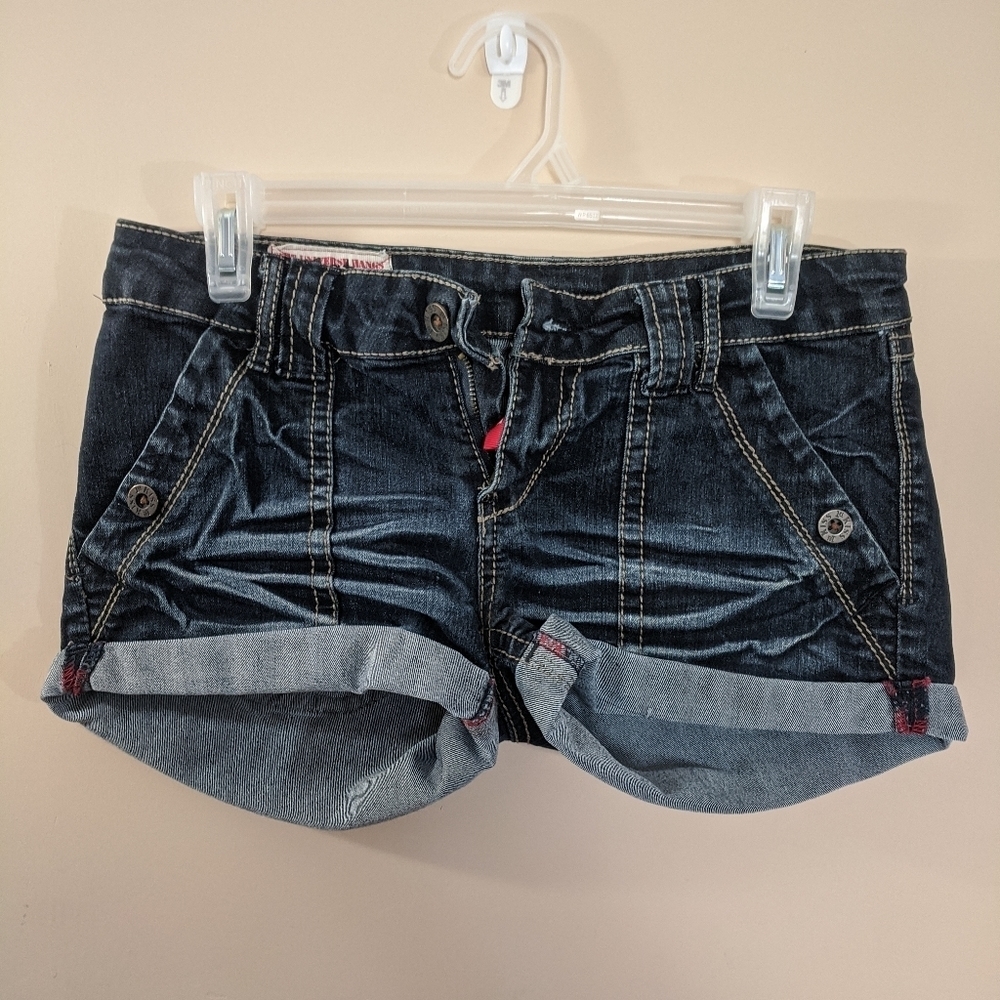 Juniors size 7